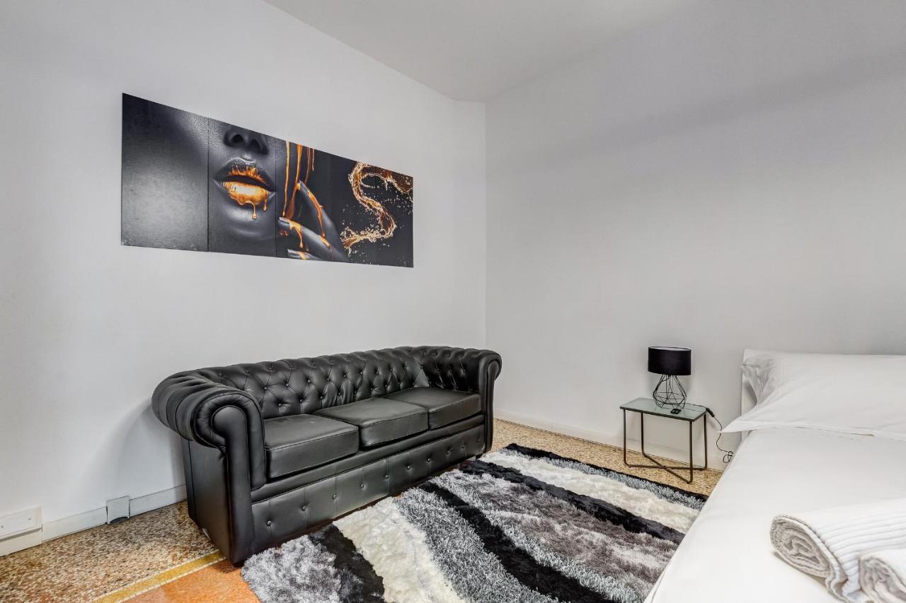 Re Di Roma Guest House Zewnętrze zdjęcie